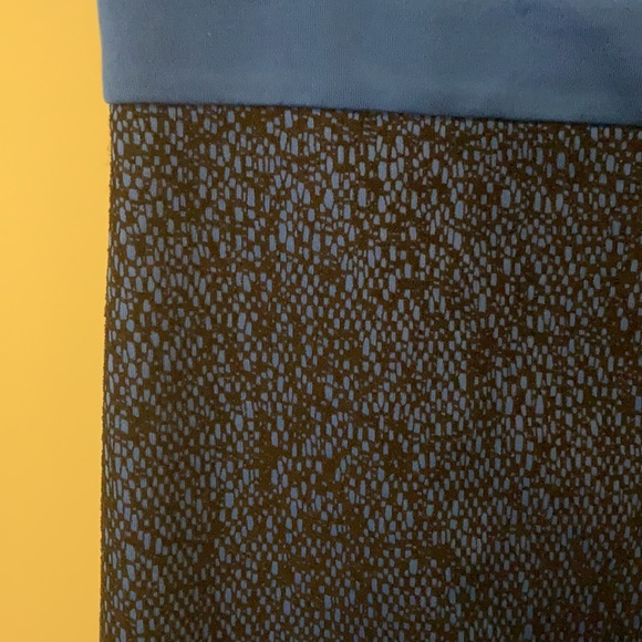 Bebe royal blue lace midi dress - Picture 3 of 4